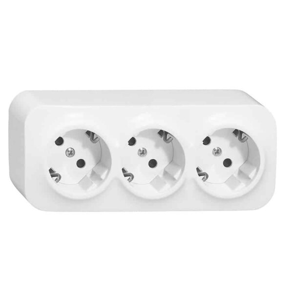 Tomada Tripla 2P+T Branca